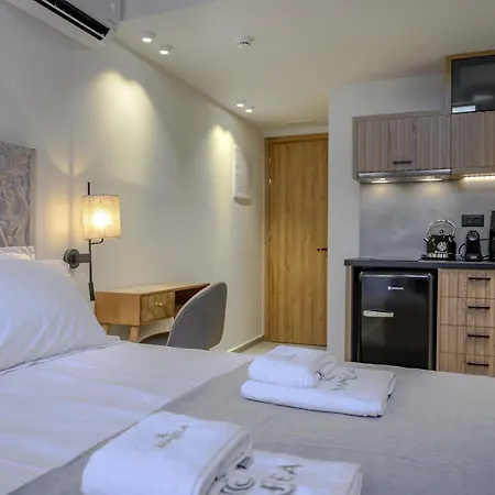 Marea Boutique Suites Rethymno  Exterior photo