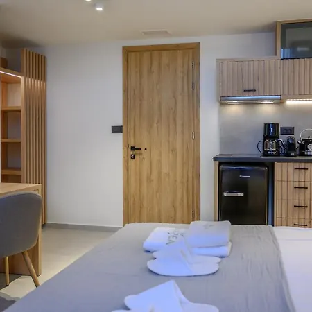 Marea Boutique Suites Rethymno  Exterior photo