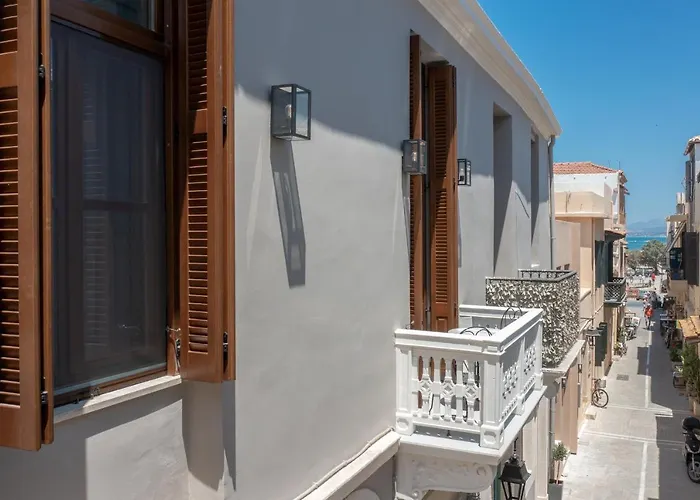 Marea Boutique Suites